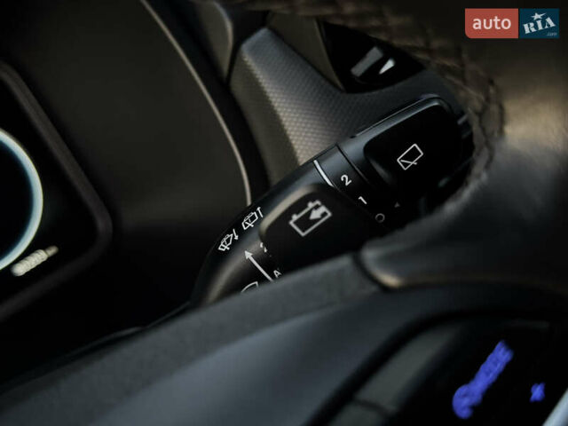 Серый Хендай Kona Electric, объемом двигателя 0 л и пробегом 80 тыс. км за 20700 $, фото 54 на Automoto.ua