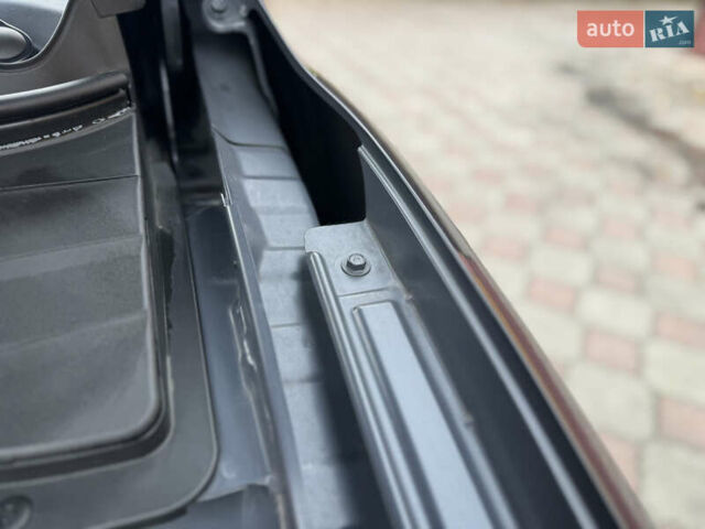 Сірий Хендай Kona Electric, об'ємом двигуна 0 л та пробігом 112 тис. км за 18999 $, фото 37 на Automoto.ua