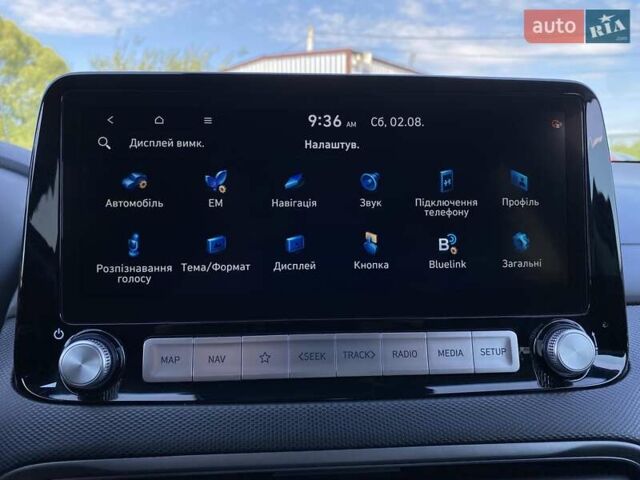 Серый Хендай Kona Electric, объемом двигателя 0 л и пробегом 115 тыс. км за 20600 $, фото 48 на Automoto.ua