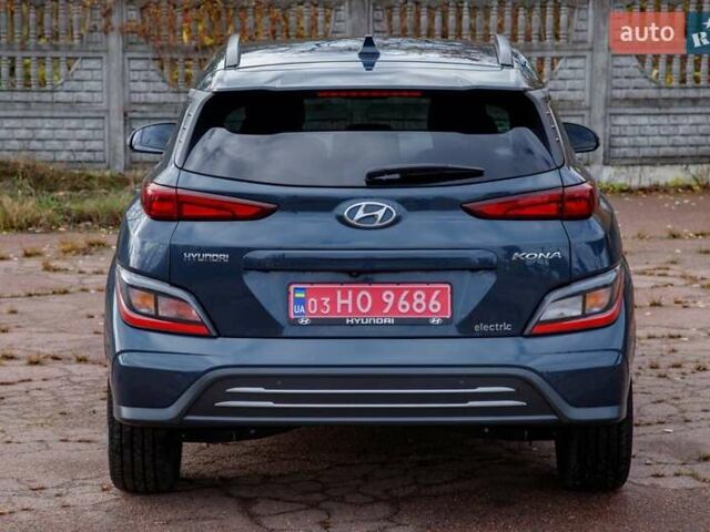 Серый Хендай Kona Electric, объемом двигателя 0 л и пробегом 46 тыс. км за 17950 $, фото 24 на Automoto.ua