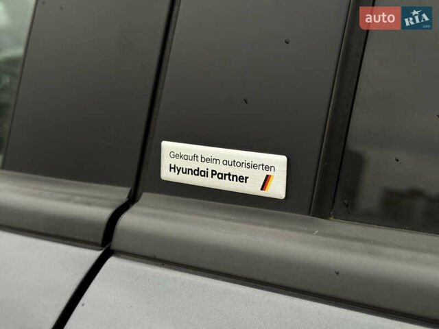 Серый Хендай Kona Electric, объемом двигателя 0 л и пробегом 50 тыс. км за 18500 $, фото 9 на Automoto.ua