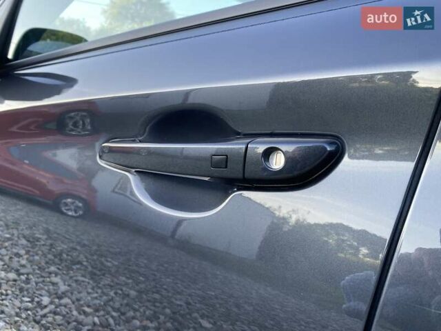 Серый Хендай Kona Electric, объемом двигателя 0 л и пробегом 115 тыс. км за 20600 $, фото 21 на Automoto.ua