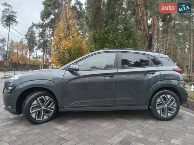 Сірий Хендай Kona Electric, об'ємом двигуна 0 л та пробігом 59 тис. км за 16890 $, фото 7 на Automoto.ua