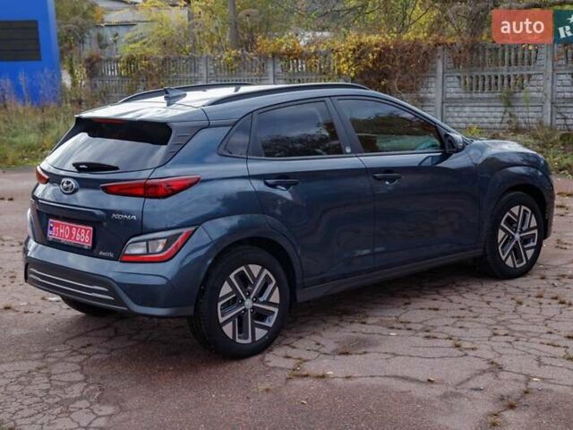 Серый Хендай Kona Electric, объемом двигателя 0 л и пробегом 46 тыс. км за 17950 $, фото 21 на Automoto.ua