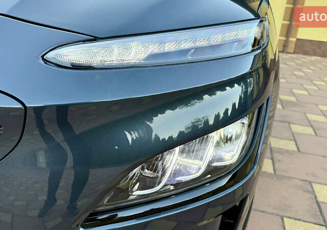 Сірий Хендай Kona Electric, об'ємом двигуна 0 л та пробігом 25 тис. км за 20600 $, фото 49 на Automoto.ua