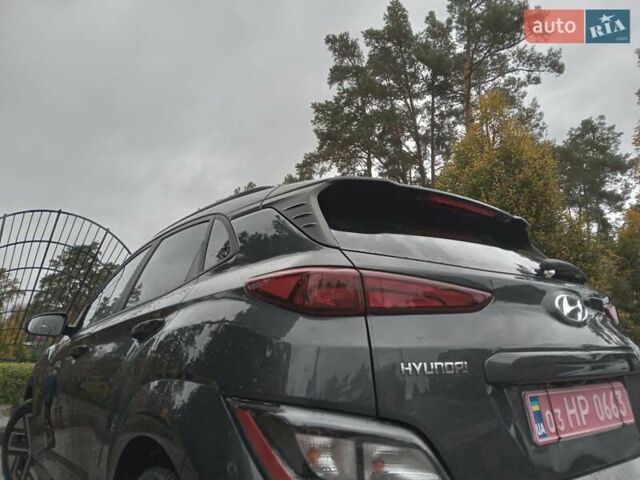 Сірий Хендай Kona Electric, об'ємом двигуна 0 л та пробігом 59 тис. км за 16890 $, фото 61 на Automoto.ua