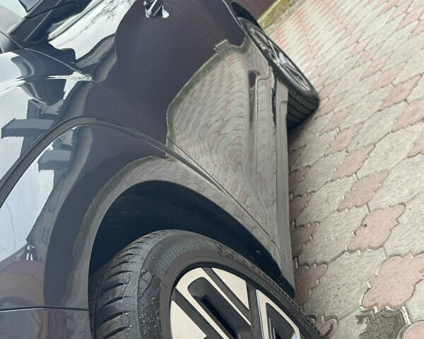 Серый Хендай Kona Electric, объемом двигателя 0 л и пробегом 112 тыс. км за 18999 $, фото 41 на Automoto.ua