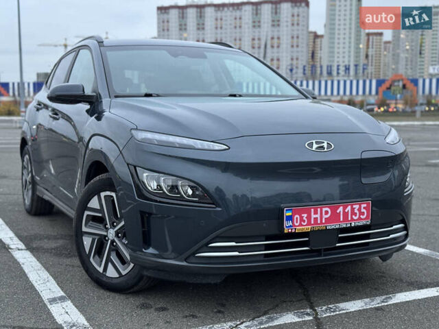 Сірий Хендай Kona Electric, об'ємом двигуна 0 л та пробігом 55 тис. км за 18500 $, фото 26 на Automoto.ua