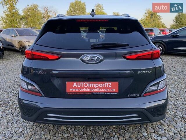 Серый Хендай Kona Electric, объемом двигателя 0 л и пробегом 115 тыс. км за 20600 $, фото 14 на Automoto.ua