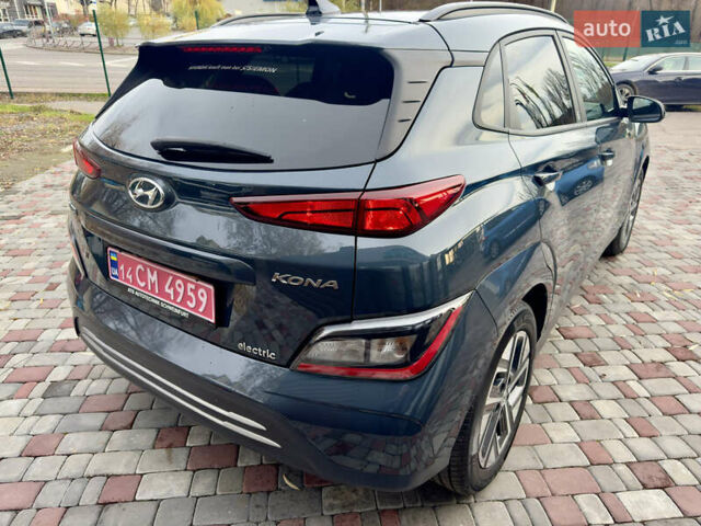 Сірий Хендай Kona Electric, об'ємом двигуна 0 л та пробігом 48 тис. км за 17500 $, фото 10 на Automoto.ua