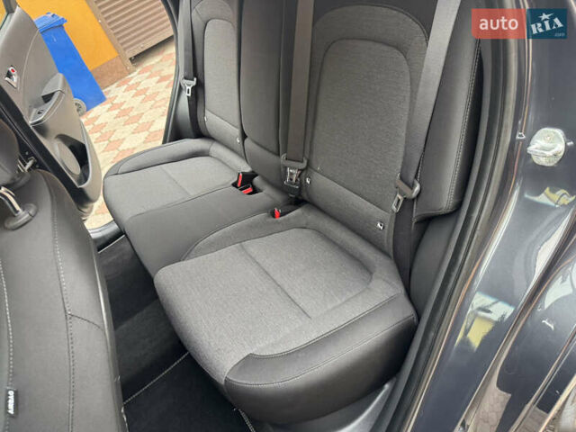 Сірий Хендай Kona Electric, об'ємом двигуна 0 л та пробігом 112 тис. км за 18999 $, фото 29 на Automoto.ua