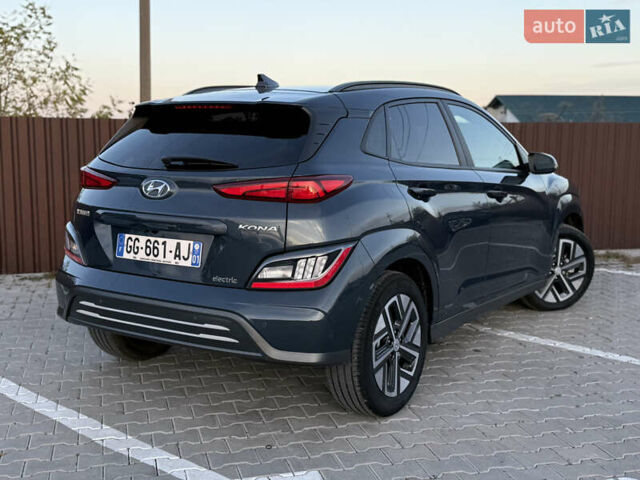 Сірий Хендай Kona Electric, об'ємом двигуна 0 л та пробігом 41 тис. км за 18650 $, фото 15 на Automoto.ua
