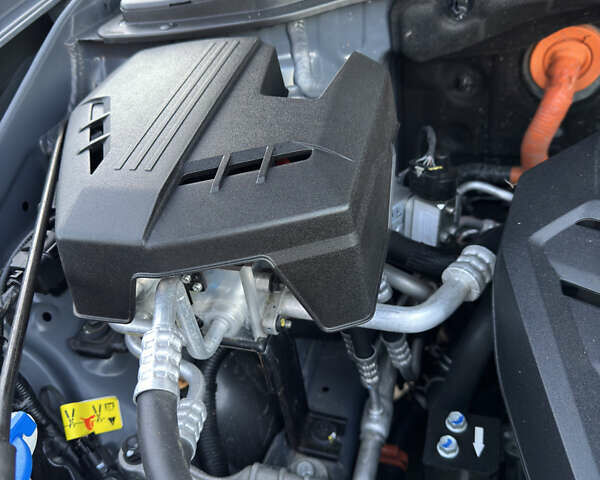 Сірий Хендай Kona Electric, об'ємом двигуна 0 л та пробігом 69 тис. км за 20700 $, фото 50 на Automoto.ua