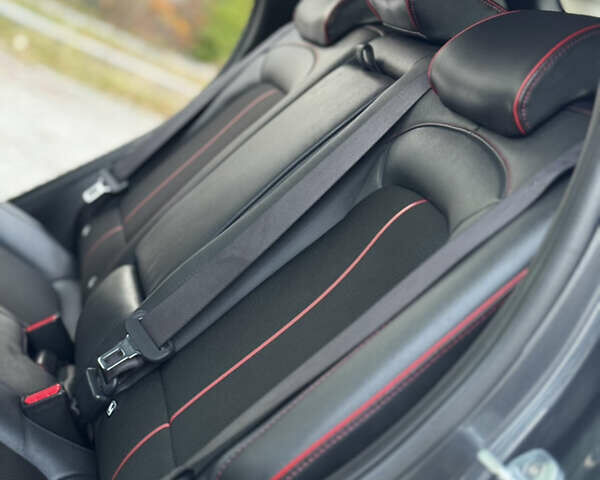 Сірий Хендай Kona Electric, об'ємом двигуна 0 л та пробігом 69 тис. км за 20700 $, фото 97 на Automoto.ua