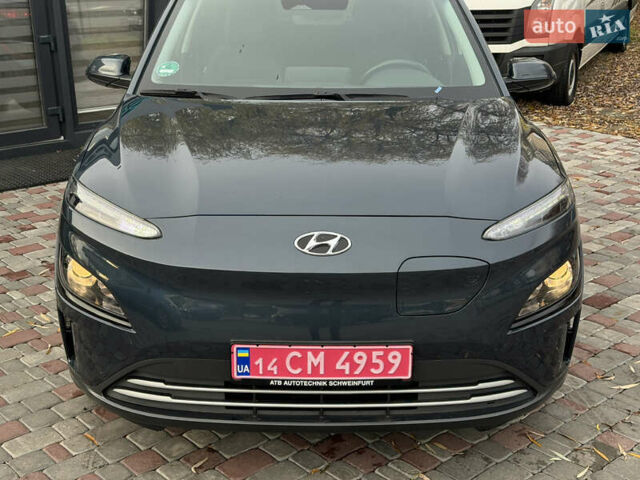 Сірий Хендай Kona Electric, об'ємом двигуна 0 л та пробігом 48 тис. км за 17500 $, фото 14 на Automoto.ua