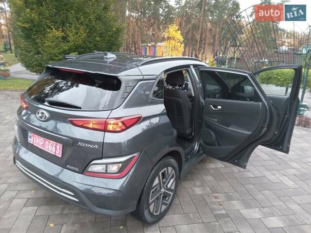 Сірий Хендай Kona Electric, об'ємом двигуна 0 л та пробігом 59 тис. км за 16890 $, фото 28 на Automoto.ua