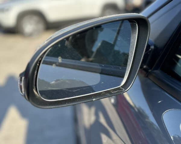 Серый Хендай Kona Electric, объемом двигателя 0 л и пробегом 66 тыс. км за 21500 $, фото 16 на Automoto.ua