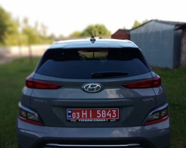 Серый Хендай Kona Electric, объемом двигателя 0 л и пробегом 71 тыс. км за 18500 $, фото 16 на Automoto.ua
