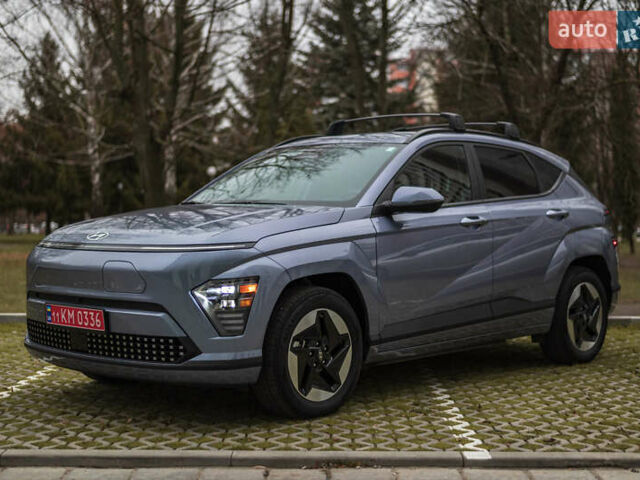 Серый Хендай Kona Electric, объемом двигателя 0 л и пробегом 25 тыс. км за 22700 $, фото 11 на Automoto.ua
