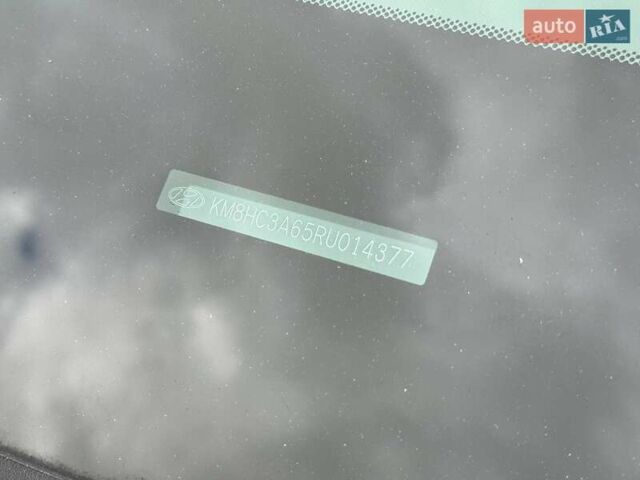 Серый Хендай Kona Electric, объемом двигателя 0 л и пробегом 4 тыс. км за 24999 $, фото 39 на Automoto.ua