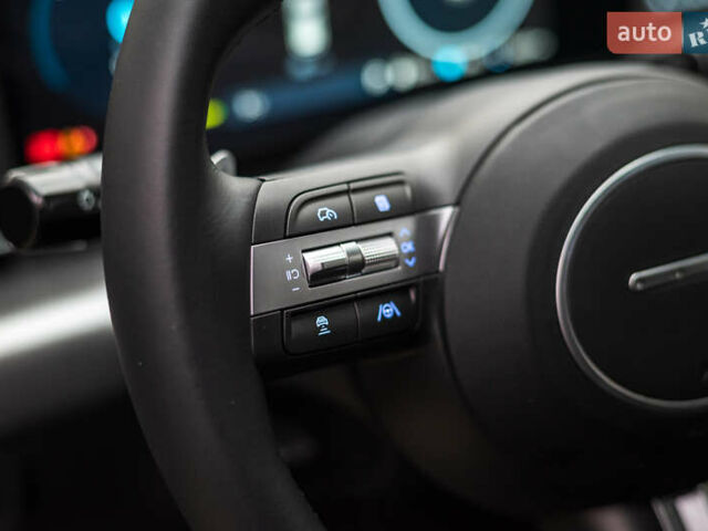 Серый Хендай Kona Electric, объемом двигателя 0 л и пробегом 25 тыс. км за 22700 $, фото 18 на Automoto.ua