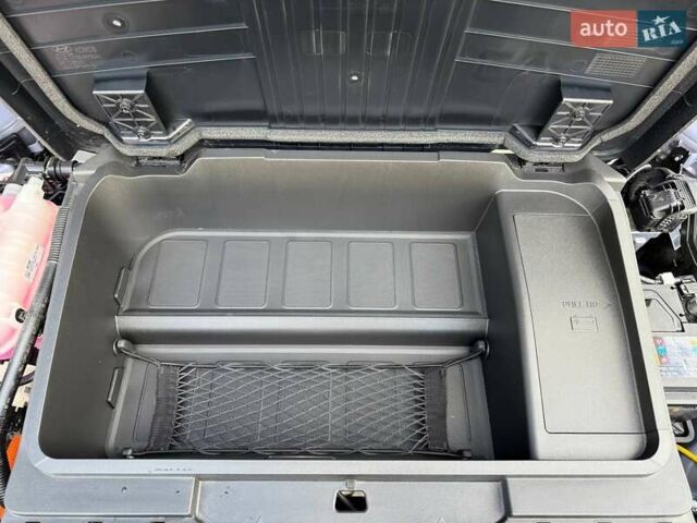 Серый Хендай Kona Electric, объемом двигателя 0 л и пробегом 4 тыс. км за 24999 $, фото 149 на Automoto.ua