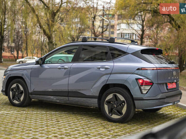 Серый Хендай Kona Electric, объемом двигателя 0 л и пробегом 25 тыс. км за 22700 $, фото 5 на Automoto.ua