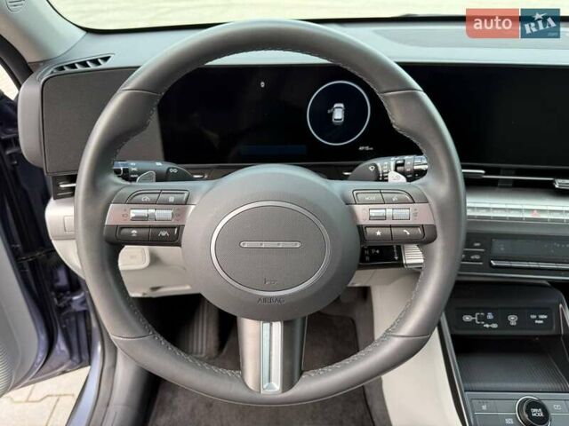 Серый Хендай Kona Electric, объемом двигателя 0 л и пробегом 4 тыс. км за 24999 $, фото 68 на Automoto.ua