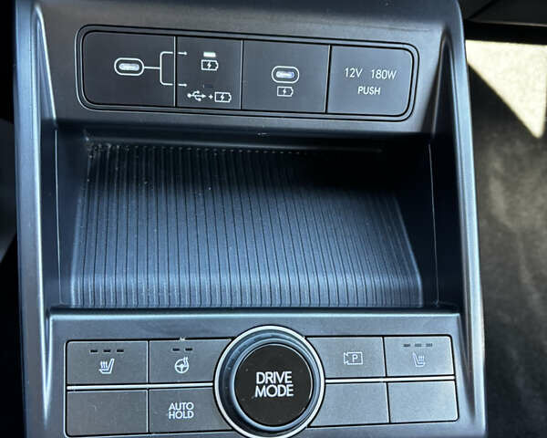 Серый Хендай Kona Electric, объемом двигателя 0 л и пробегом 28 тыс. км за 22900 $, фото 28 на Automoto.ua