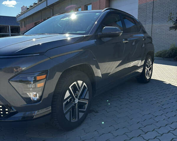 Серый Хендай Kona Electric, объемом двигателя 0 л и пробегом 28 тыс. км за 22900 $, фото 6 на Automoto.ua