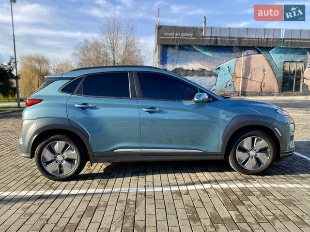 Синій Хендай Kona Electric, об'ємом двигуна 0 л та пробігом 97 тис. км за 16000 $, фото 5 на Automoto.ua