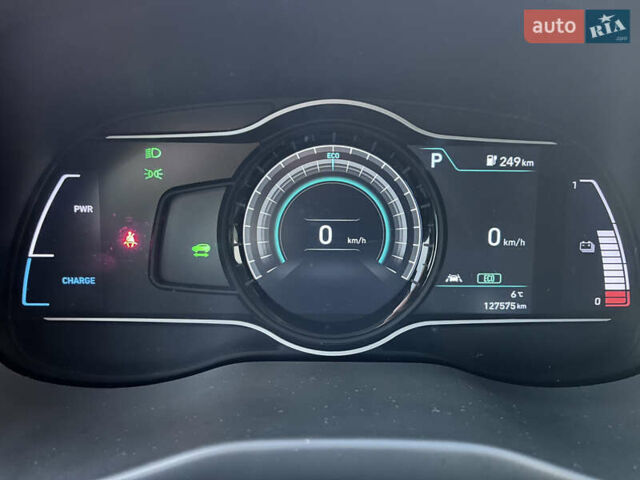 Синий Хендай Kona Electric, объемом двигателя 0 л и пробегом 127 тыс. км за 16400 $, фото 20 на Automoto.ua
