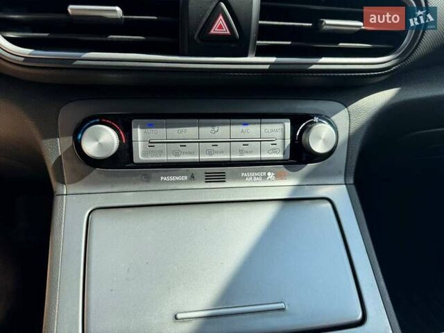 Синій Хендай Kona Electric, об'ємом двигуна 0 л та пробігом 140 тис. км за 17500 $, фото 11 на Automoto.ua