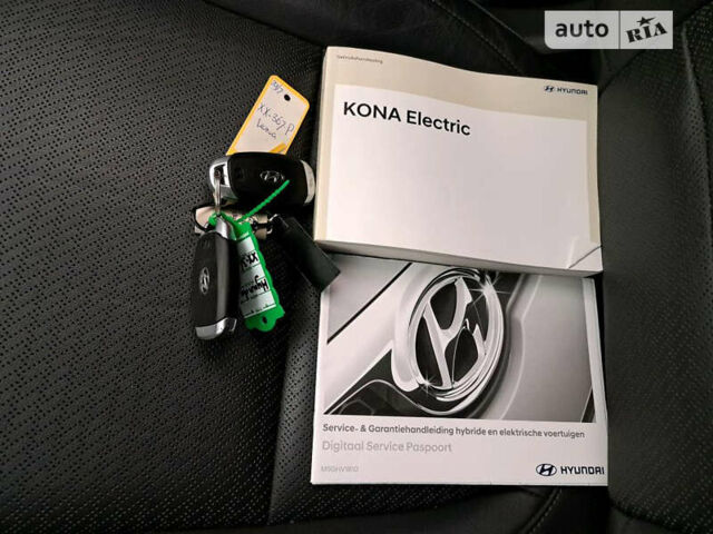 Синий Хендай Kona Electric, объемом двигателя 0 л и пробегом 101 тыс. км за 18200 $, фото 16 на Automoto.ua