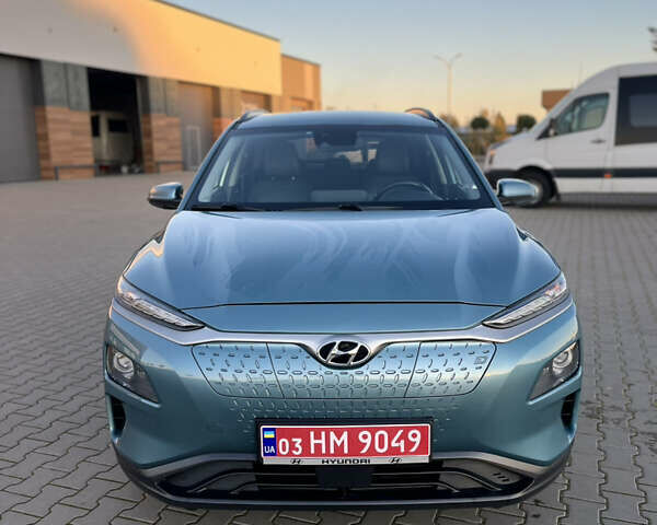 Синий Хендай Kona Electric, объемом двигателя 0 л и пробегом 127 тыс. км за 16400 $, фото 1 на Automoto.ua