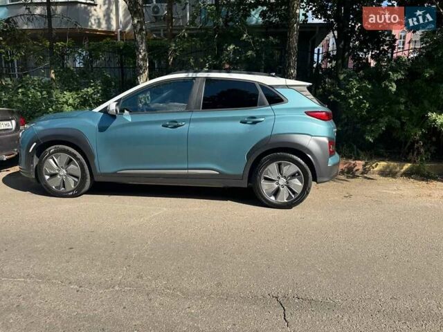 Синій Хендай Kona Electric, об'ємом двигуна 0 л та пробігом 140 тис. км за 17500 $, фото 26 на Automoto.ua