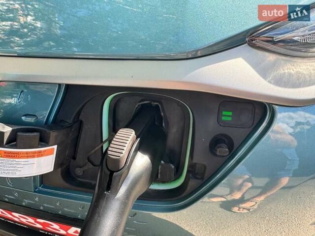 Синій Хендай Kona Electric, об'ємом двигуна 0 л та пробігом 140 тис. км за 17500 $, фото 32 на Automoto.ua