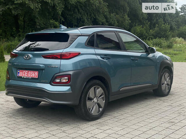 Синий Хендай Kona Electric, объемом двигателя 0 л и пробегом 35 тыс. км за 25200 $, фото 2 на Automoto.ua