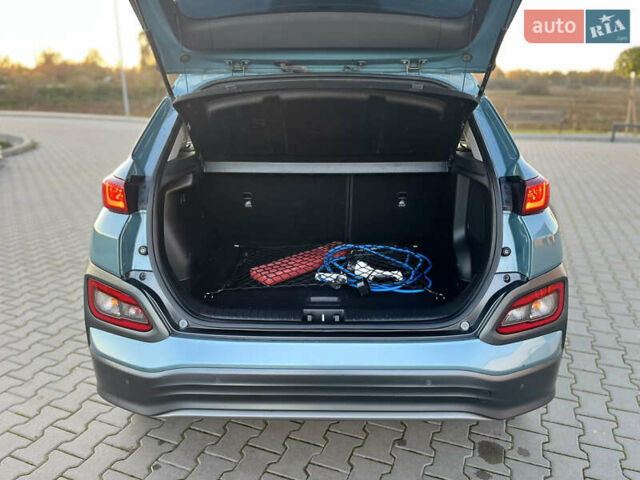 Синий Хендай Kona Electric, объемом двигателя 0 л и пробегом 127 тыс. км за 16400 $, фото 29 на Automoto.ua