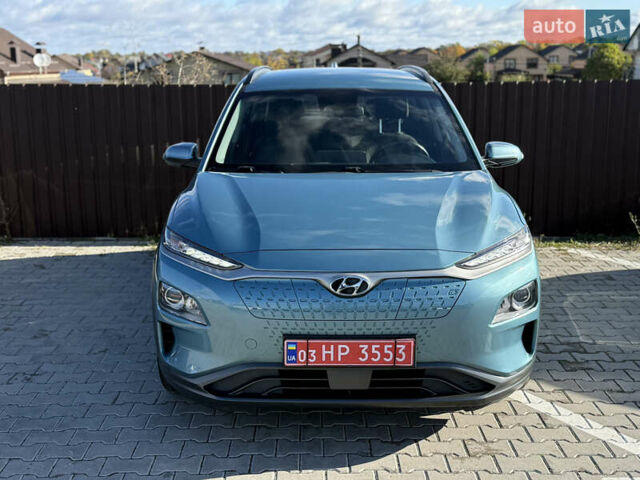 Синий Хендай Kona Electric, объемом двигателя 0 л и пробегом 165 тыс. км за 16800 $, фото 5 на Automoto.ua