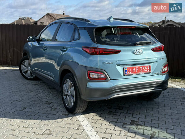 Синий Хендай Kona Electric, объемом двигателя 0 л и пробегом 165 тыс. км за 16800 $, фото 12 на Automoto.ua