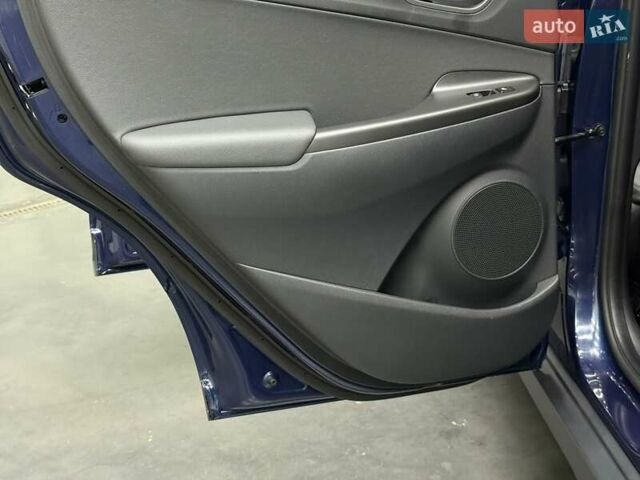 Синий Хендай Kona Electric, объемом двигателя 0 л и пробегом 128 тыс. км за 17625 $, фото 27 на Automoto.ua