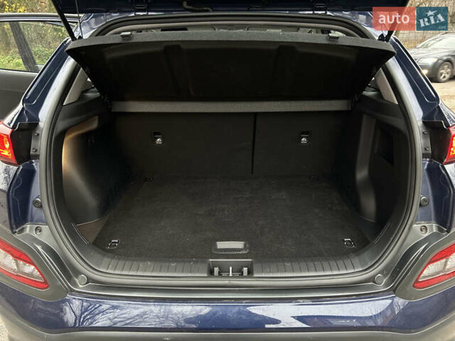 Синий Хендай Kona Electric, объемом двигателя 0 л и пробегом 118 тыс. км за 16780 $, фото 10 на Automoto.ua