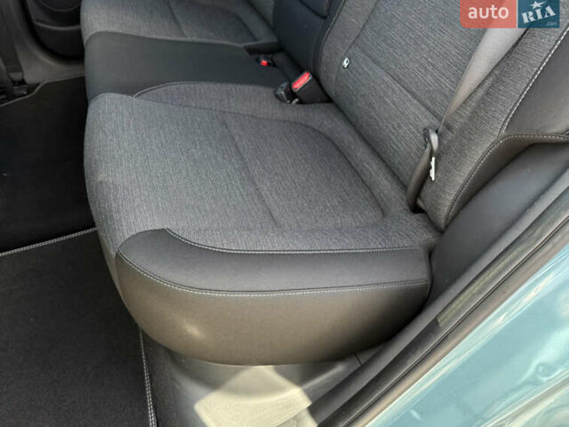 Синий Хендай Kona Electric, объемом двигателя 0 л и пробегом 165 тыс. км за 16800 $, фото 15 на Automoto.ua