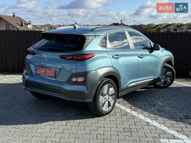 Синий Хендай Kona Electric, объемом двигателя 0 л и пробегом 165 тыс. км за 16800 $, фото 10 на Automoto.ua