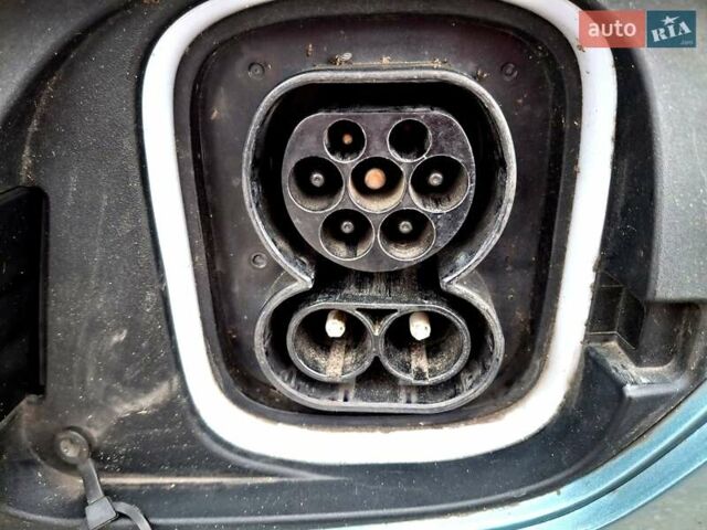 Синий Хендай Kona Electric, объемом двигателя 0 л и пробегом 107 тыс. км за 18400 $, фото 29 на Automoto.ua