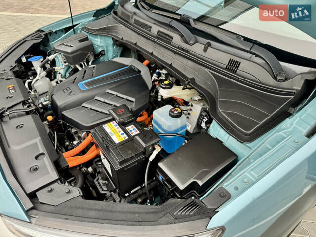 Синий Хендай Kona Electric, объемом двигателя 0 л и пробегом 134 тыс. км за 17800 $, фото 61 на Automoto.ua