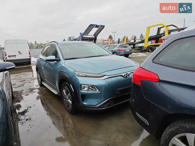 Синий Хендай Kona Electric, объемом двигателя 0 л и пробегом 38 тыс. км за 18800 $, фото 1 на Automoto.ua