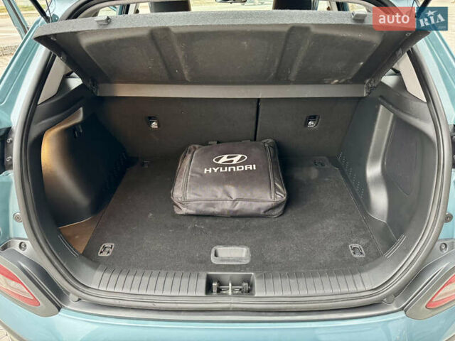Синий Хендай Kona Electric, объемом двигателя 0 л и пробегом 134 тыс. км за 17800 $, фото 42 на Automoto.ua