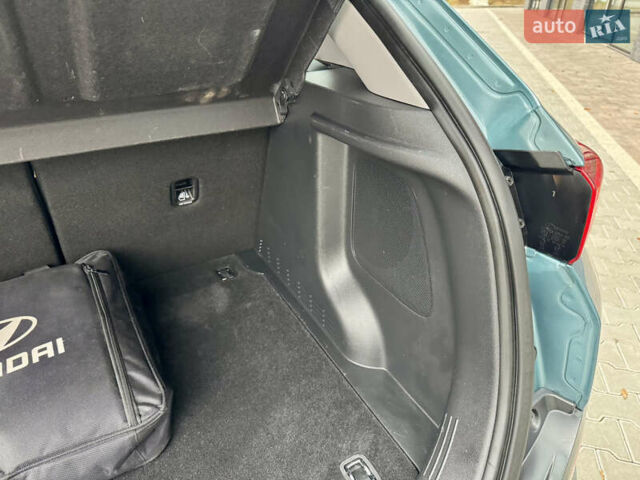 Синий Хендай Kona Electric, объемом двигателя 0 л и пробегом 134 тыс. км за 17800 $, фото 44 на Automoto.ua